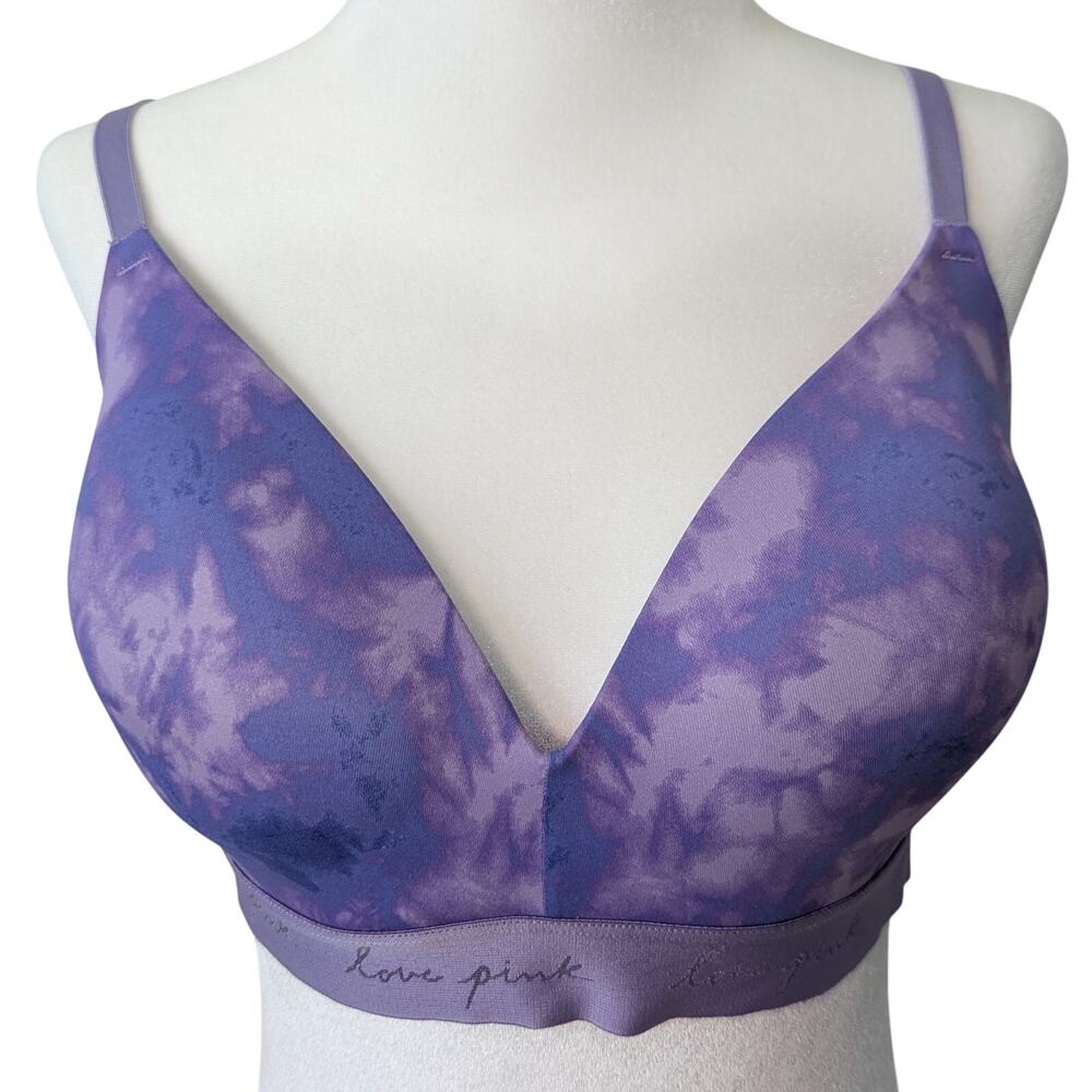 VS PINK Wear Everywhere Wireless Lightly Lined Purple Tie Dye Bra Size 38C